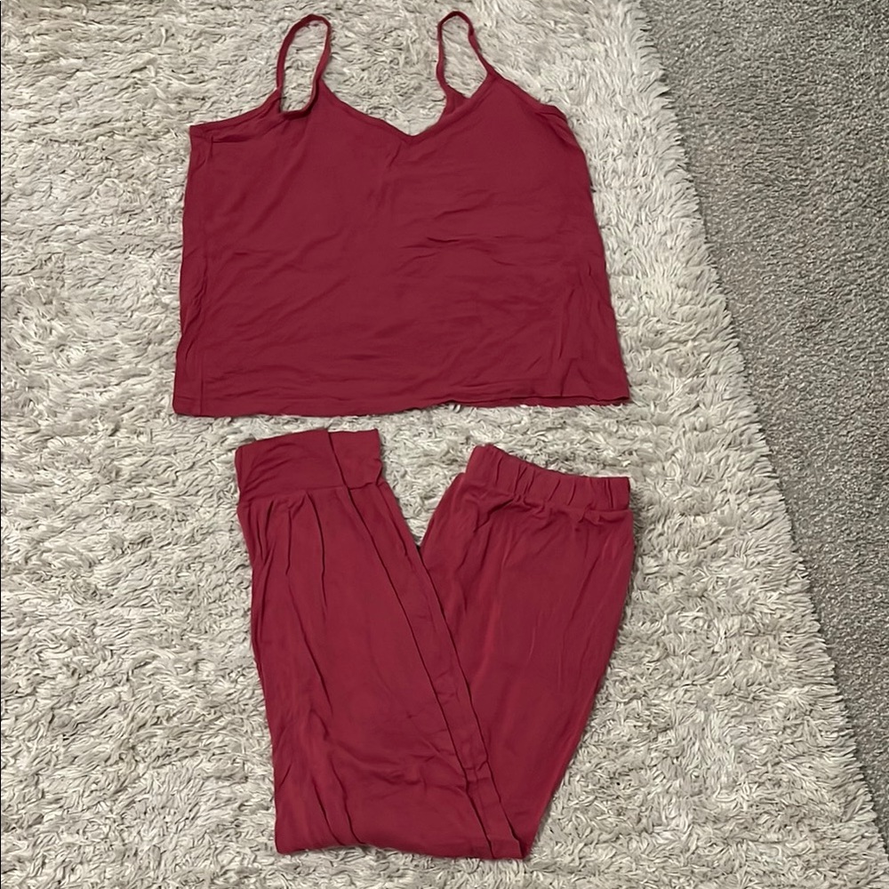 Burgundy Tank Top size M and Jogger size S Sleep Set
